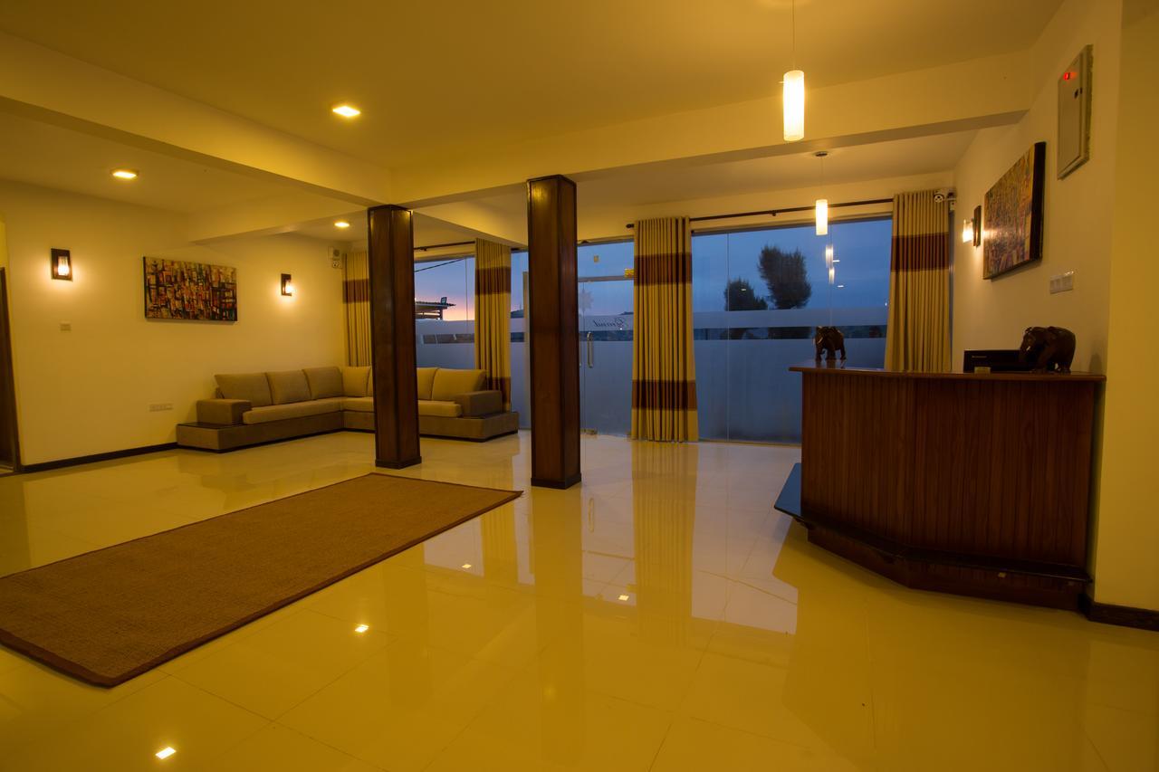 Grand Camellia Hotel Nuwara Eliya Eksteriør billede