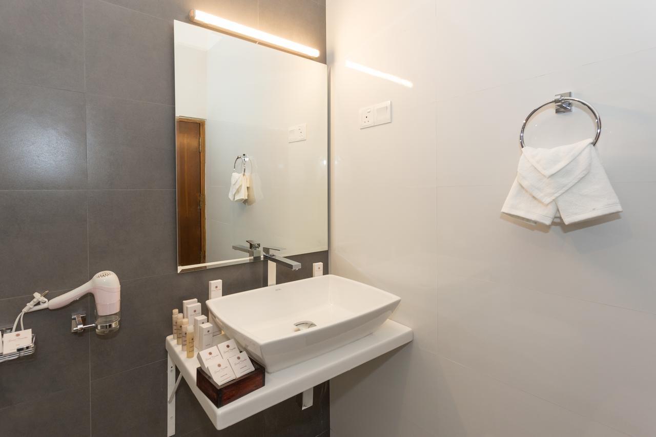 Grand Camellia Hotel Nuwara Eliya Eksteriør billede
