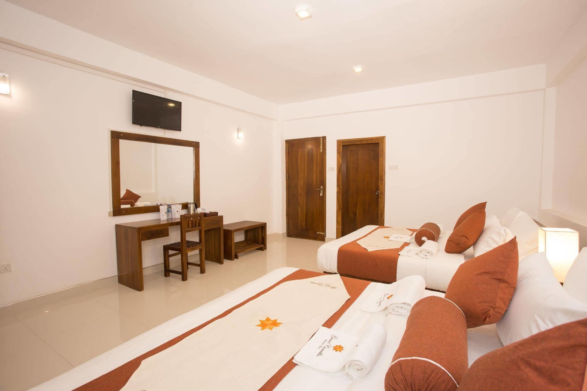 Grand Camellia Hotel Nuwara Eliya Eksteriør billede
