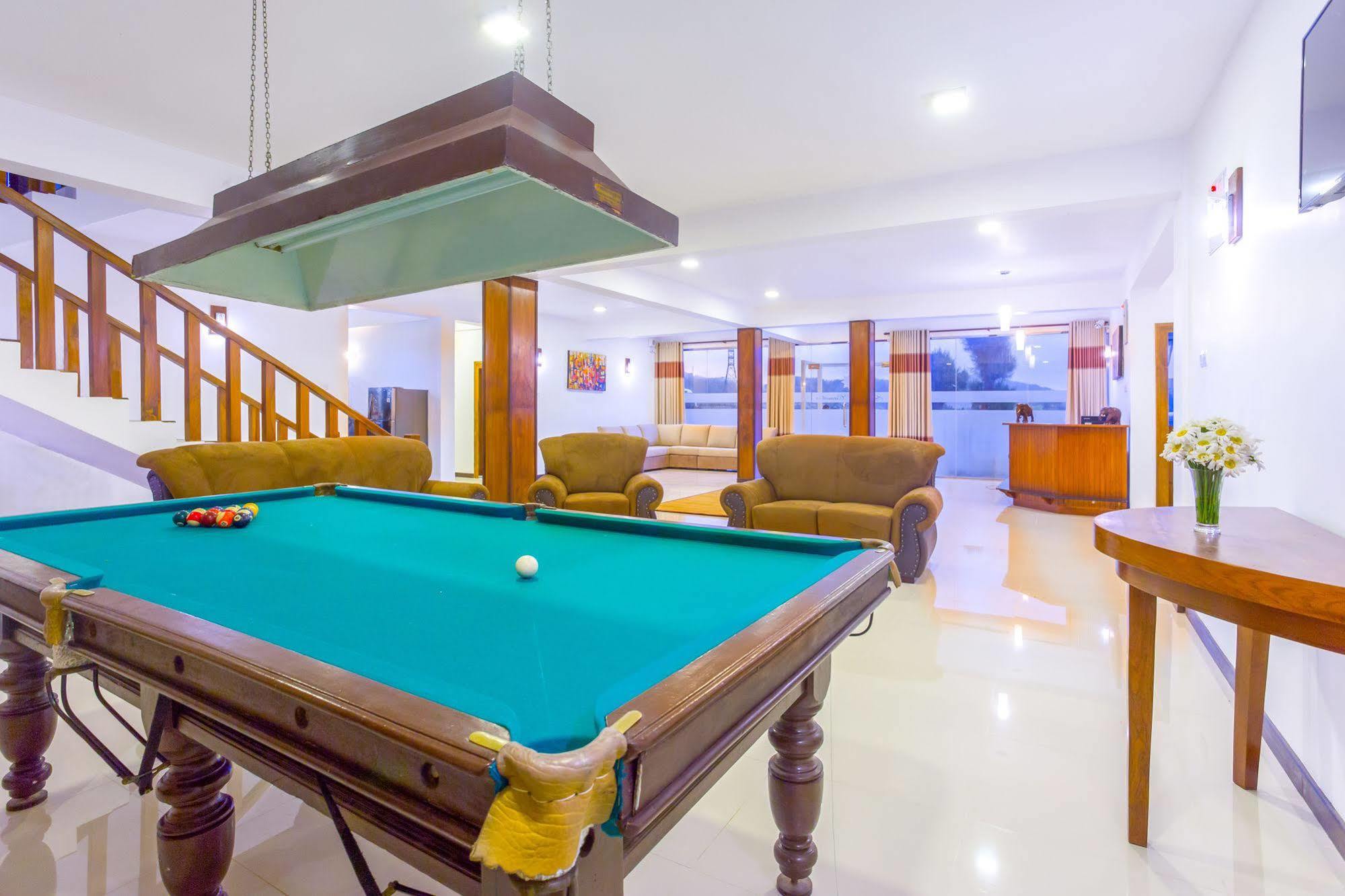 Grand Camellia Hotel Nuwara Eliya Eksteriør billede