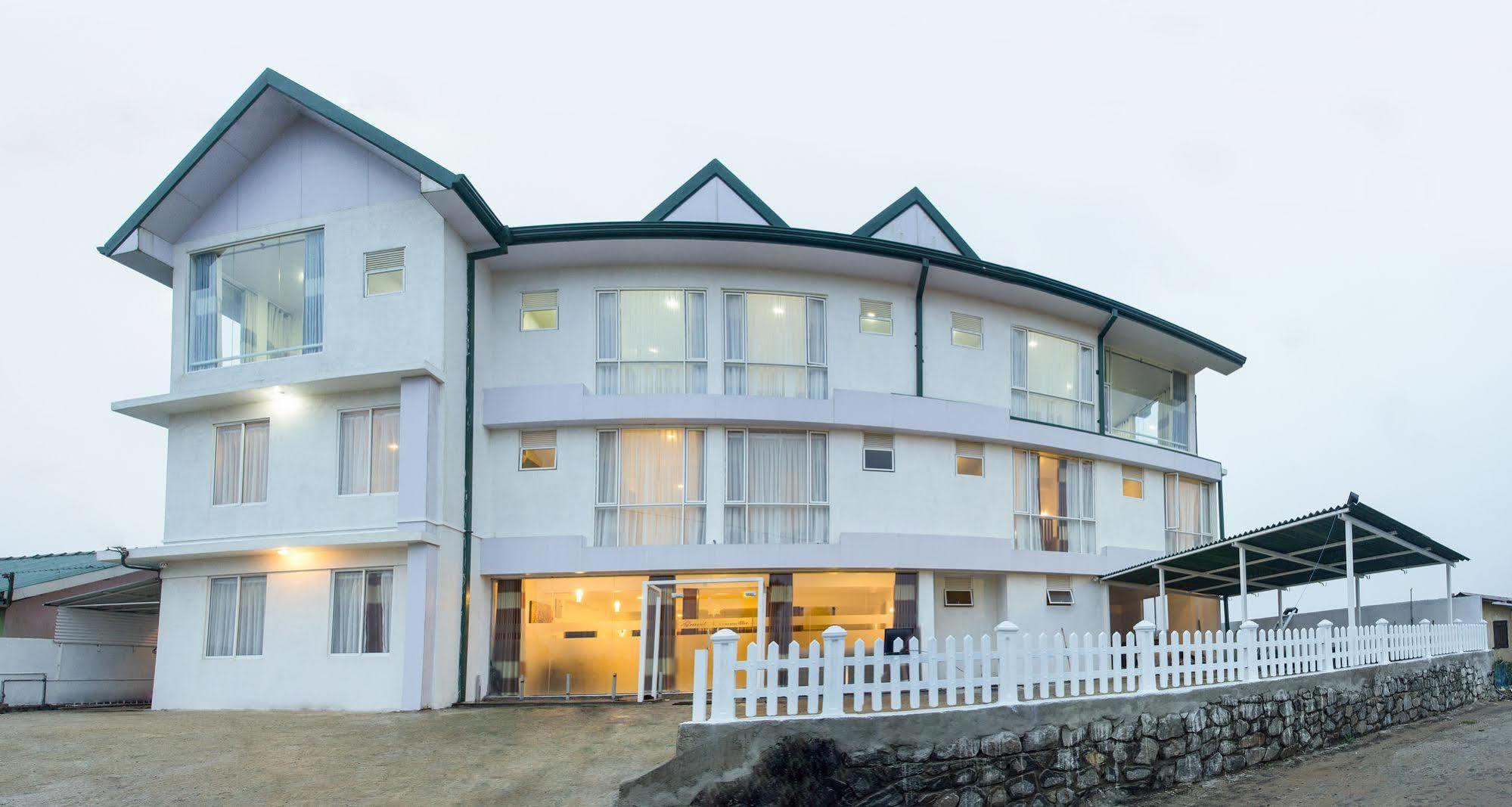 Grand Camellia Hotel Nuwara Eliya Eksteriør billede